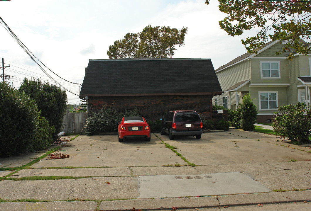 4410 Sonfield St in Metairie, LA - Foto de edificio