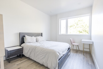 301 D St, Unit #106 in West Sacramento, CA - Building Photo - Building Photo