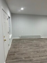 533 W State St in Larksville, PA - Foto de edificio - Building Photo