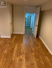 96 Gurnett St in Aurora, ON - Building Photo - Building Photo