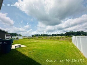 6010 Walkers Run Dr in Unionville, NC - Building Photo - Building Photo