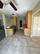 416 Bruce Ave in Modesto, CA - Building Photo - Building Photo