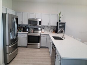 1628 Portofino Meadows Blvd in Orlando, FL - Building Photo - Building Photo