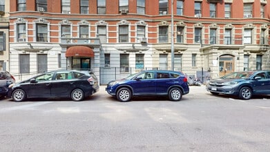 245 W 113th St in New York, NY - Building Photo - Building Photo