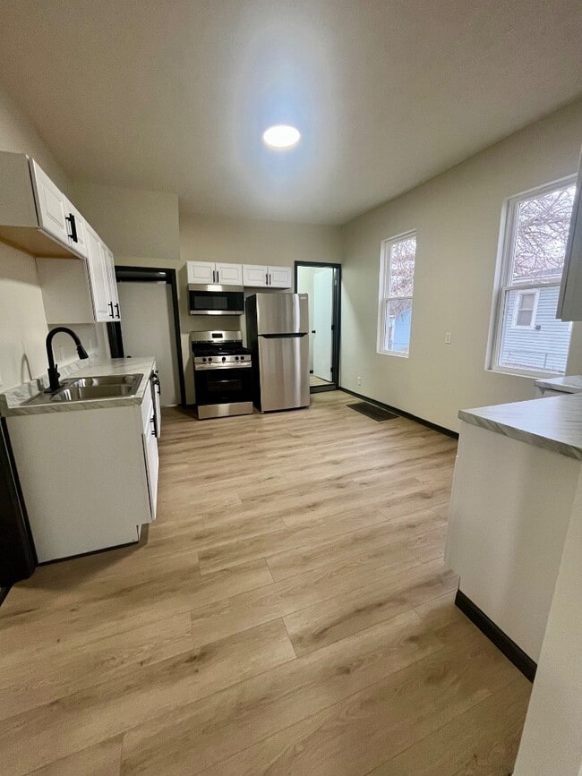 914 7th Ave in Council Bluffs, IA - Building Photo - Building Photo