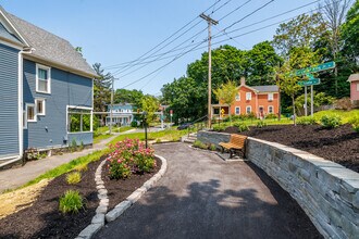 601 E State St - Fully Furnished! in Ithaca, NY - Building Photo - Building Photo