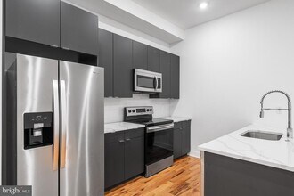 2007 N Philip St in Philadelphia, PA - Building Photo - Building Photo
