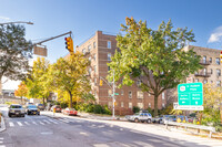 Lafayette Gardens in New York, NY - Foto de edificio - Building Photo