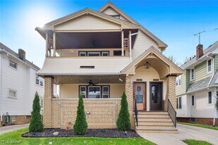 14521 Garfield Ave in Lakewood, OH - Building Photo