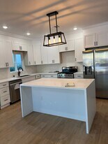 951 N Oxford Ave, Unit H-273 in Los Angeles, CA - Building Photo