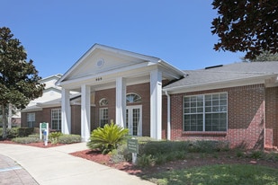 Colonnade at Regency in Jacksonville, FL - Building Photo