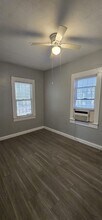 2401 Mallory Ave in Tampa, FL - Building Photo - Building Photo