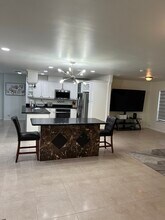 1010 Hollywood Blvd in Hollywood, FL - Building Photo - Building Photo