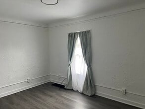 1300 Stewart St in Natrona Heights, PA - Building Photo - Building Photo