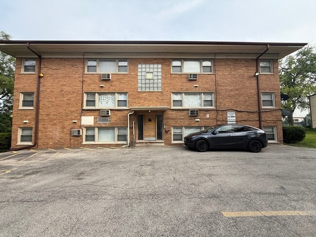 property at 5900 Butterfield Rd