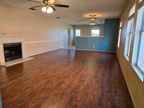 1513 Breeze Ln in Little Elm, TX - Building Photo - Building Photo