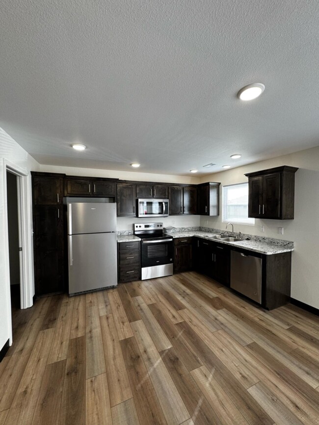 property at 1213 Chica Ln