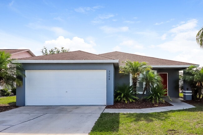 property at 3008 Sabal Bend Dr NE