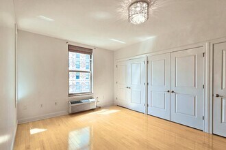 10 Regent St in Jersey City, NJ - Building Photo - Building Photo