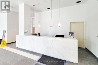 1 Jarvis St in Hamilton, ON - Building Photo - Building Photo