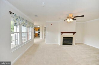 511 Constellation Sq SE, Unit E in Leesburg, VA - Building Photo - Building Photo