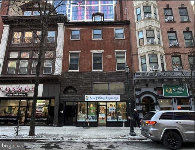 1206 Walnut St in Philadelphia, PA - Building Photo - Building Photo