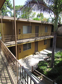 Palm Gate Apartments photo'