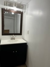 503 Dryden Rd in Ithaca, NY - Foto de edificio - Building Photo