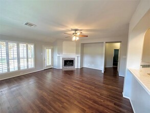 20319 Eden Pines in Spring, TX - Building Photo - Building Photo
