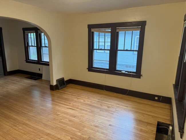 1032 2nd Ave in Eau Claire, WI - Building Photo - Building Photo