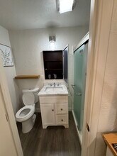 561 W Behymer Ave in Clovis, CA - Building Photo - Building Photo