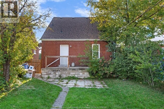 1362 Parent Ave in Windsor, ON - Building Photo - Building Photo