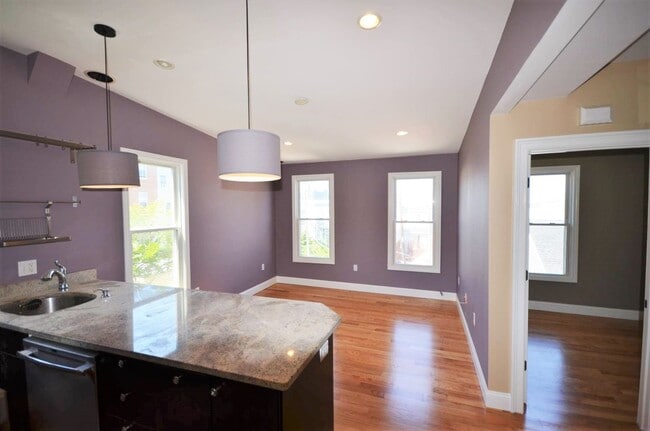 12 Cheever Ct in Boston, MA - Building Photo - Building Photo