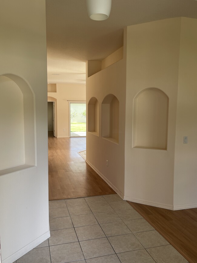 39 Fairhill Ln in Palm Coast, FL - Building Photo - Building Photo