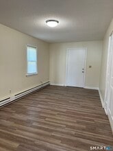 25-29-29 Locust St in New Britain, CT - Building Photo - Building Photo