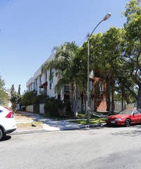 317 W Acacia Ave in Glendale, CA - Foto de edificio - Building Photo