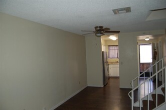 4315 Palm Ave-Unit -119 in Sacramento, CA - Building Photo - Building Photo