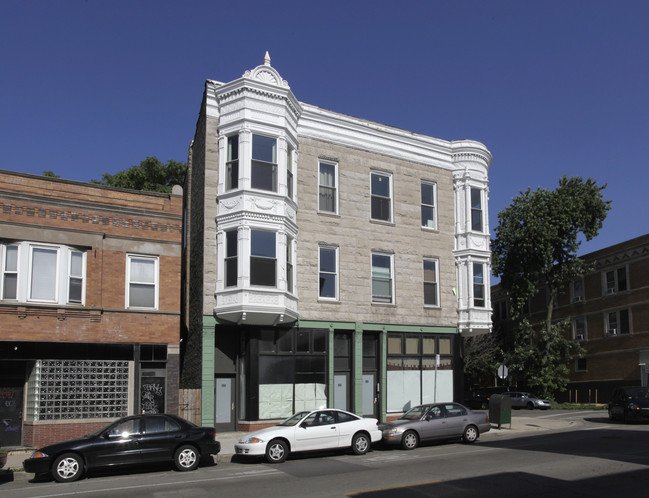 1056-1058 N Damen Ave in Chicago, IL - Foto de edificio - Building Photo