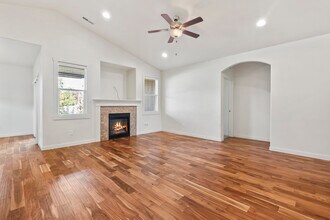 120 S Voyage Ave in Caldwell, ID - Building Photo - Building Photo