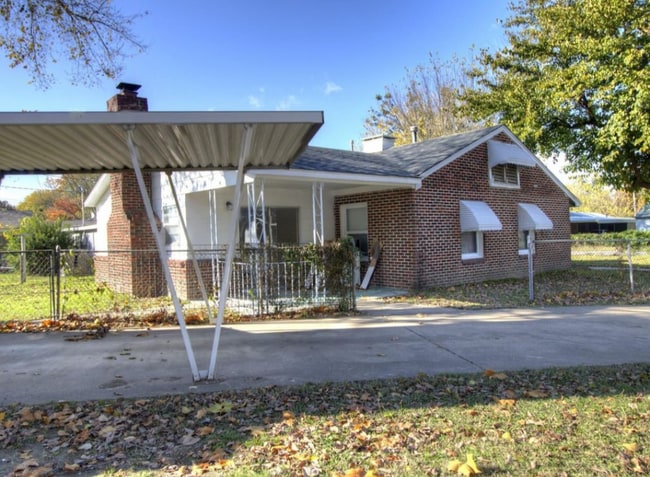 420 SE 5th St in Pryor, OK - Building Photo - Building Photo