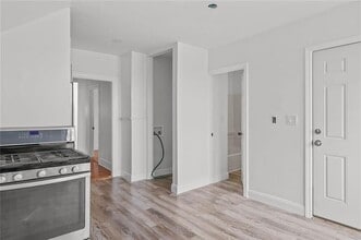 123 Radcliffe Ave in Providence, RI - Building Photo - Building Photo