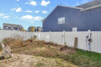 4064 Ravine Gap Dr in Suffolk, VA - Building Photo - Building Photo