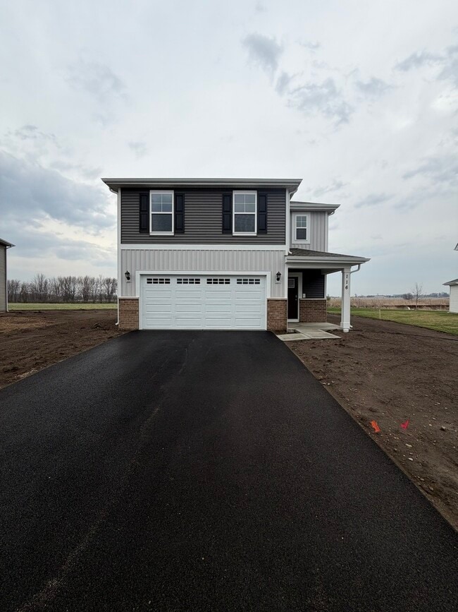 property at 116 Cornerstone Xing