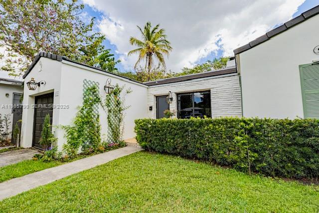 375 De Soto Dr in Miami Springs, FL - Building Photo - Building Photo