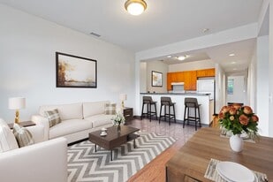 Park Boulevard 2B in Chicago, IL - Building Photo