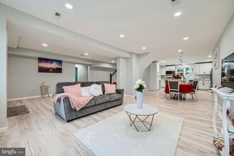 8820 Fearne Ave in Parkville, MD - Building Photo - Building Photo