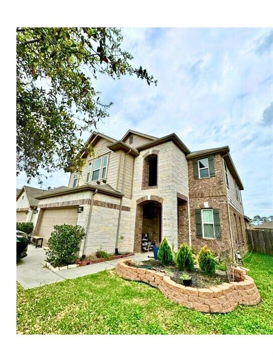 4118 Lake Cypress Cir in Houston, TX - Building Photo