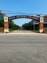 4210 Ennis St in Houston, TX - Building Photo