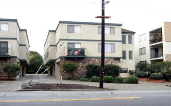 1333 El Camino Real in Burlingame, CA - Building Photo - Building Photo