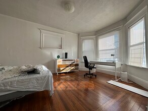 14A Ashford St in Boston, MA - Building Photo - Building Photo
